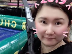 -嘿哟动霸CHUA·新潮玩运动娱乐中心·蹦床滑冰团建乐园