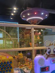 -卡通尼乐园(宝山龙湖天街店)