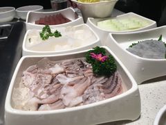 -海底捞火锅鲜切牛肉主题店(长寿路店)
