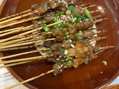 酱爆烤肉-小食迹贵阳丝娃娃(世纪金源店)
