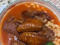 番茄浓汤鸡翅猪扒米线-华嫂冰室(尖沙咀店)
