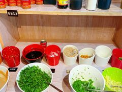 自助调料区-成都玉林串串香火锅(三八店)