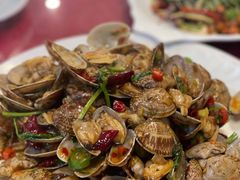 -鑫渔港海鲜本地菜·山海关浑锅(东戴河店)