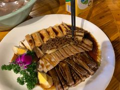 -洋沙湖湖色生鲜主题餐厅