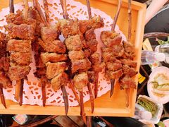 -丹世红酒庄·烧烤·团建·婚礼·水上运动