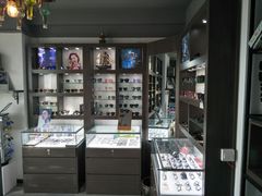 -视野联行眼镜蔡司·依视路官方授权店(顺城店)