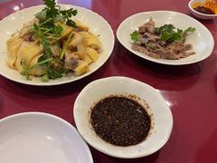 -月亮房·白斩鸡(娄山关路店)