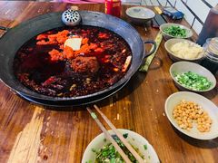 -星鸿社重庆老火锅(燃灯寺分店)
