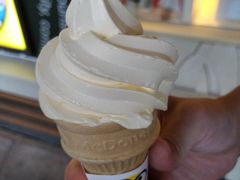 -麦当劳(世界城广场店)