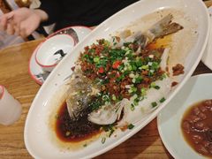 -新白鹿餐厅(银泰西湖文化广场店)
