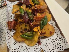 -阿拉丁新疆风味餐厅·清真(罗廊巷店)