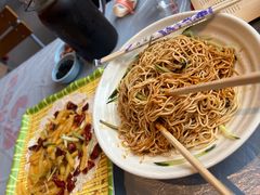 -肥肥虾庄·金牌油焖大虾(杨园滨江时代walk店)