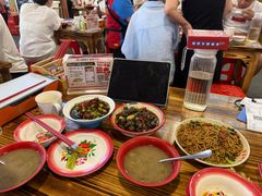 -冶建镜子·老南昌大排档·江西虾王(总店)