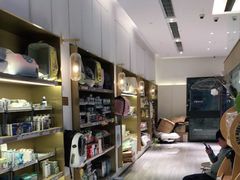 -悠尼宠物·独立低压伊珊娜洗护·美容·寄养(兰谷路店)