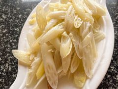 凉拌藕芽-白洋淀锅里口灶台鱼