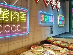 -黄弟大排档·湖南菜·小龙虾·小海鲜(凯旋北路店)