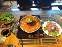 -苗湘食府(十年店)