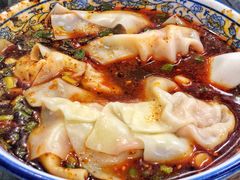 红汤抄手-西月城谭豆花(光华店)