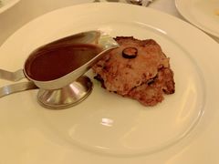 -成桂西餐厅·42年的味道(五大道疙瘩楼店)