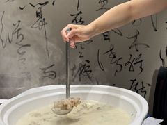 -海鸿荟·沿江菜(中山北路店)