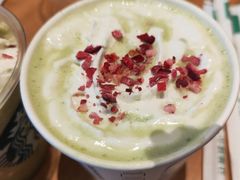 爱恋白桃抹茶拿铁-星巴克臻选(深圳华强北茂业店)