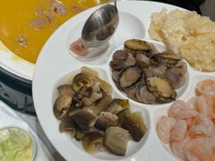 -梅利汴京烤鸭•开封豫菜地标店(东大街店)