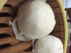 流沙包-芳姨广东砂锅粥(张庄路店)