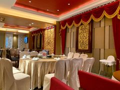 -广州中心皇冠假日酒店·百粤楼