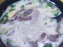 -津津老鸭粉丝馆(正东路店)