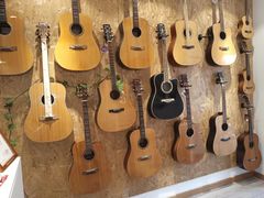 -属音琴行(成山路店)