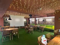 -Dragon Pizza•圆脸龙披萨·牛排餐厅