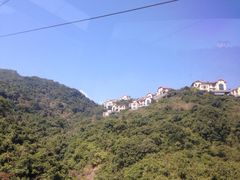 坐缆车看风景-东部华侨城