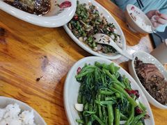-饭饱香土碗菜(新科店)