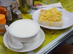 炒蛋多士-澳洲牛奶公司(佐敦店)