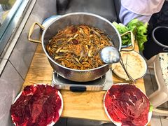 -乳仔牛牦牛汤锅 烤羊排(松潘古城店)