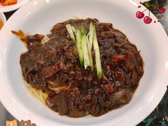炸酱面-桃园中华料理炸酱面(燕儿岛路店)