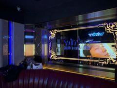 -温莎KTV(珠江路店)