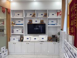 -靓芙泉祛痘.科技美肤连锁