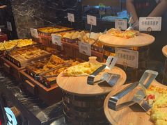 -黑金·寻焰自助百汇·烤肉·火锅(中街店)