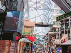 -泡泡玛特POPMART(侨福芳草地店)