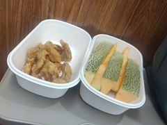 -海底捞火锅(杭州滨江九宜城店)