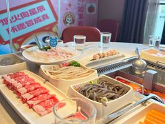 -海底捞火锅(威高广场店)