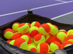 -快网网球俱乐部(长宁区金桥花园球场)