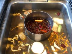 黑松露麻辣子母锅-大隐·成都火锅Bistro(合生麒麟新天地店)