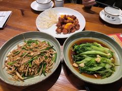 -凤阁楼果木烧鹅(鹤山陈山店)