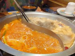 -沸炉重庆老火锅(军事博物馆店)