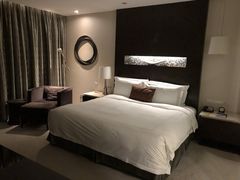 -青岛海尔洲际酒店