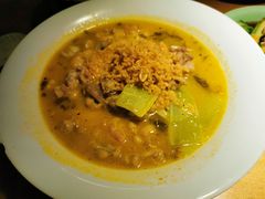 金蒜酸汤牛蛙-弄堂里(雨花客厅店)