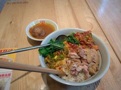 -呼啦面馆·头牌豌杂面(珠江国际B区店)
