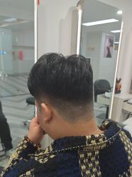 -米娜护肤造型